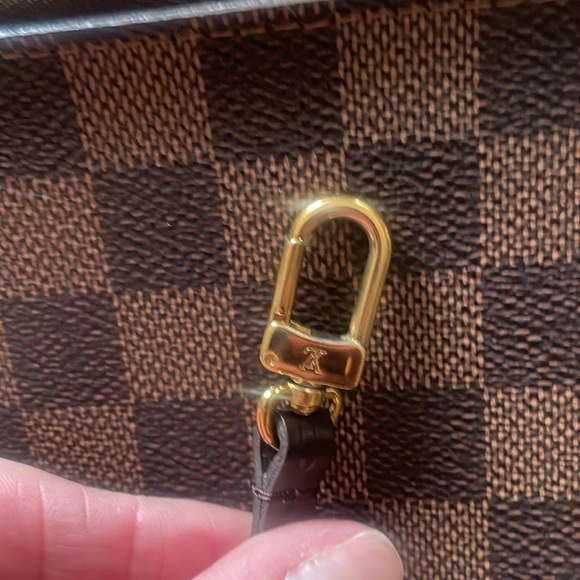 Louis Vuitton Neverfull pouch/clutch in Damier Ebene - Picture 3 of 9